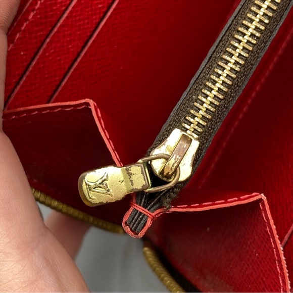 Women’s Louis Vuitton Wallet Red Zippy Clemence Ebene 100% Authentic - Picture 8 of 9